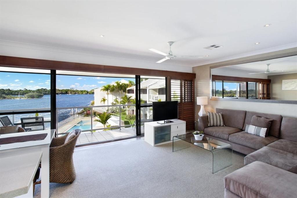 Noosa Shores Resort Bagian luar foto