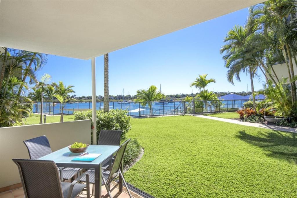 Noosa Shores Resort Bagian luar foto