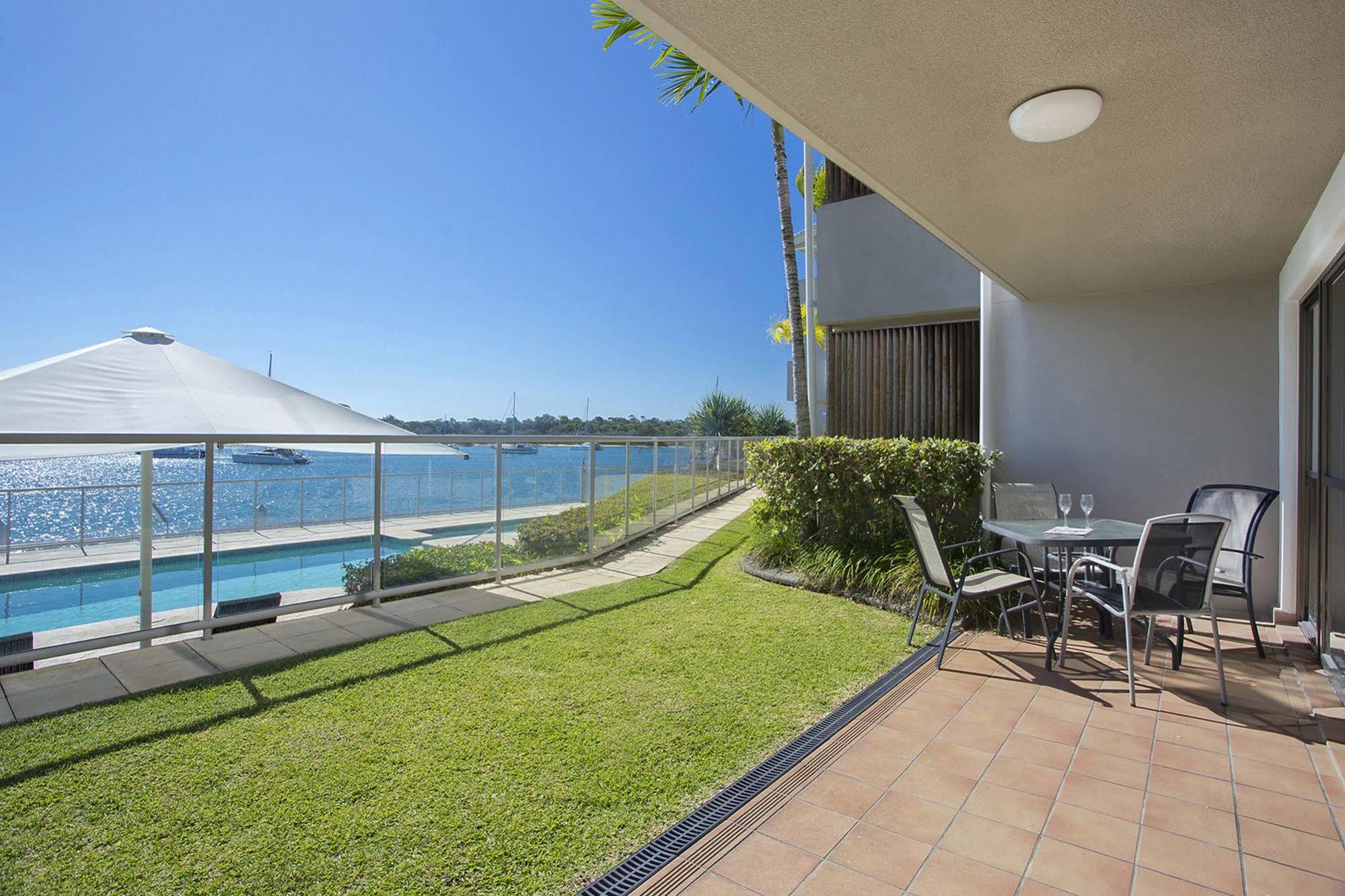 Noosa Shores Resort Bagian luar foto